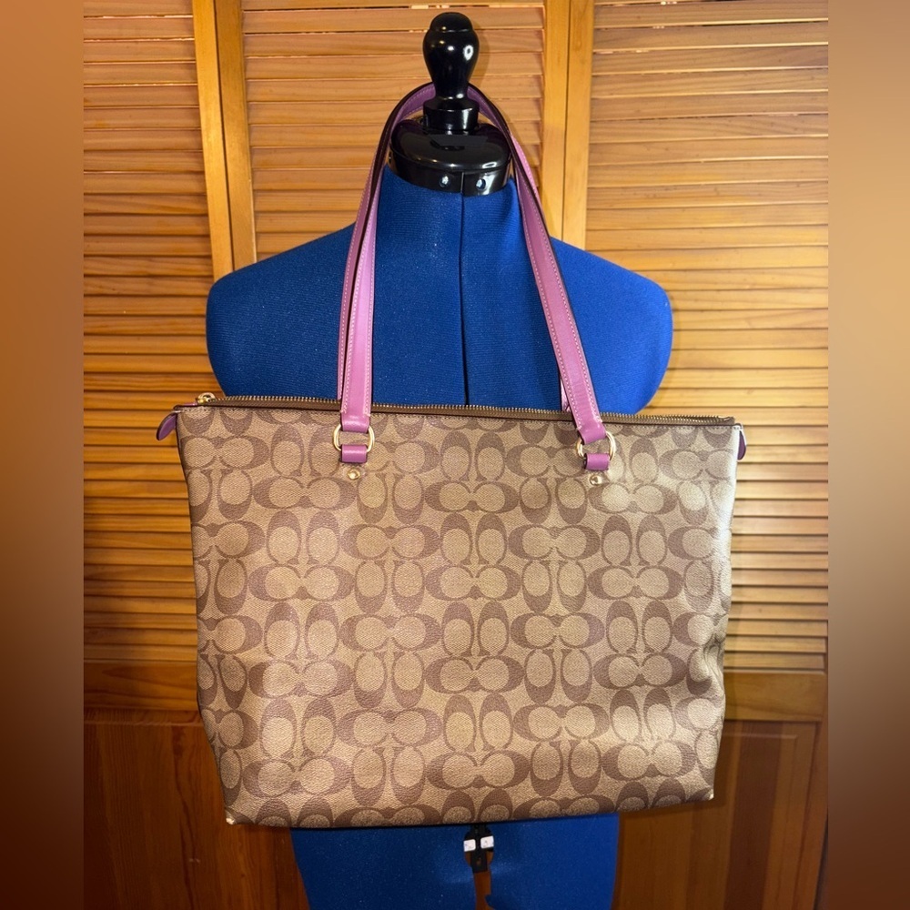 Coach Brown and Purple Signature Tote - Picture 4 of 6